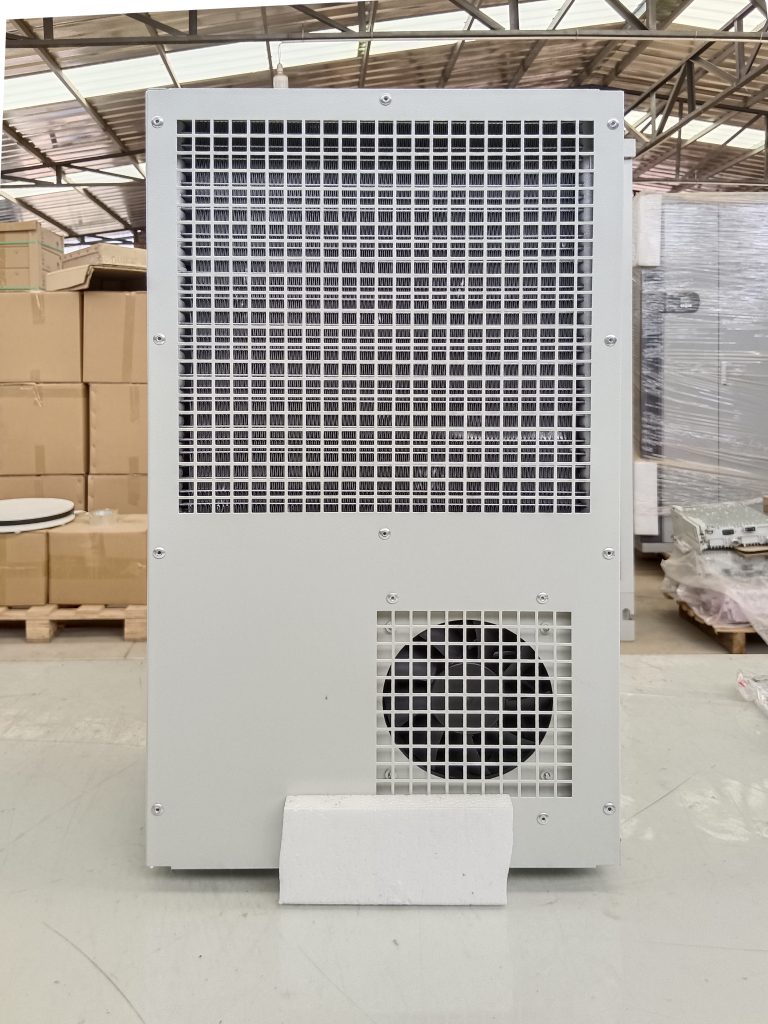 AC 600W rack air conditioner